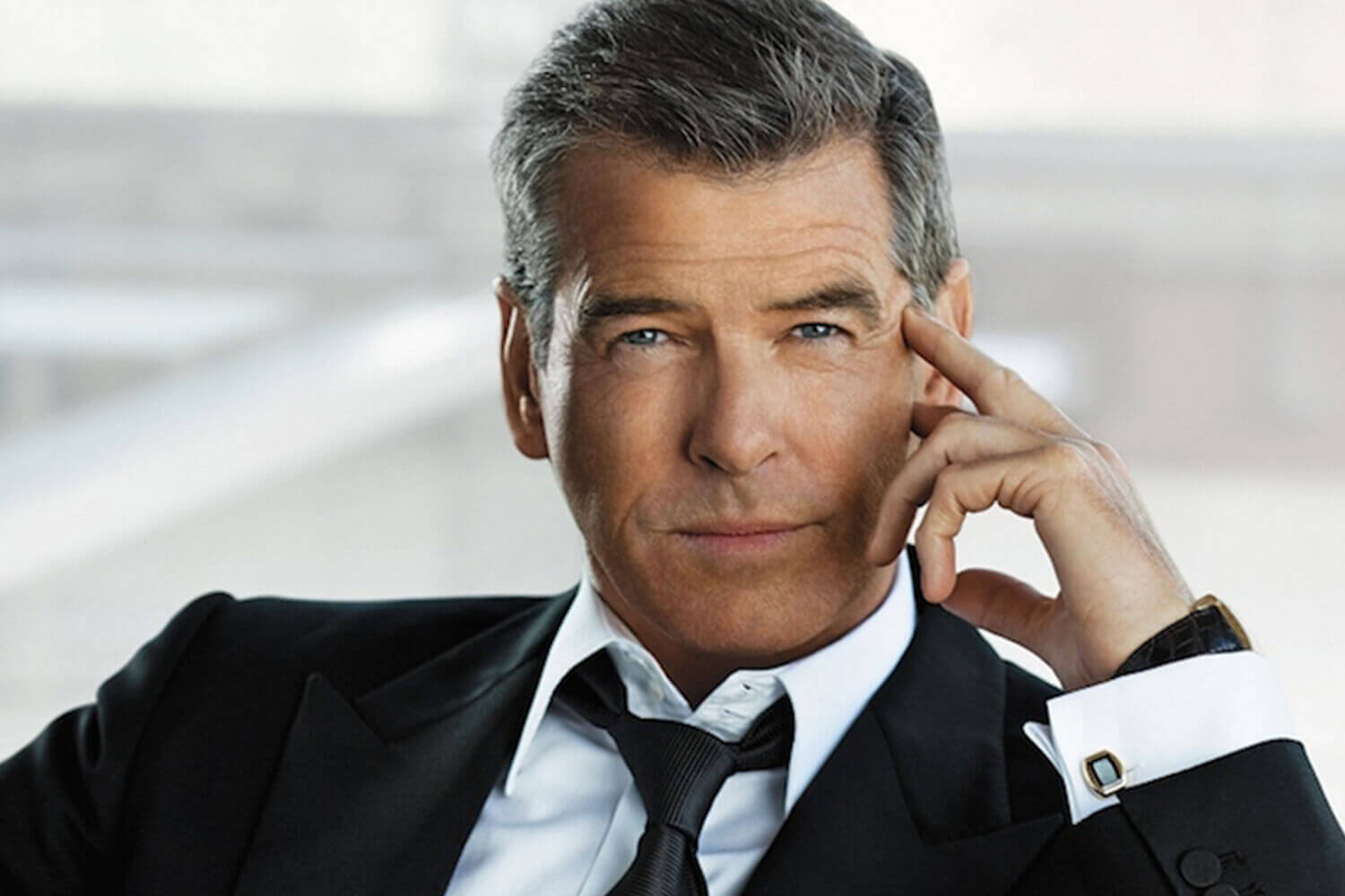 Pierce Brosnan Age, Height, Girlfriend, Wife, Family, Biography & More