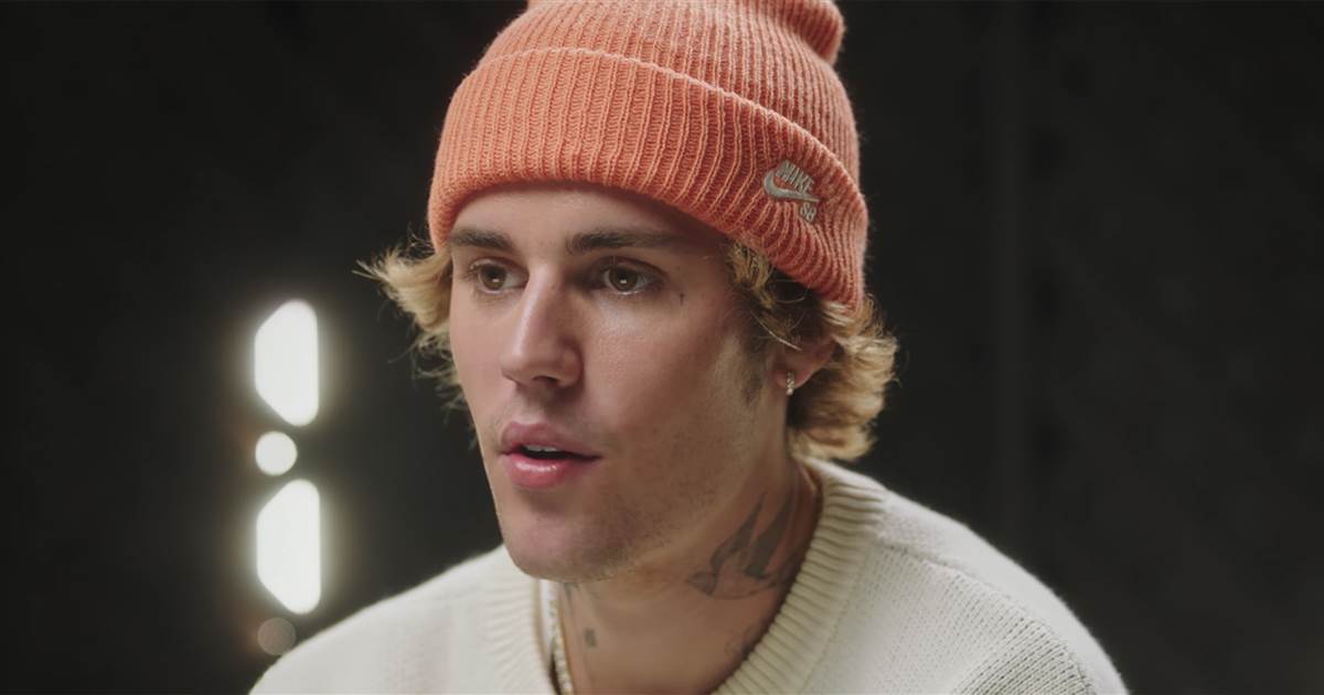 Justin Bieber Height, Weight, Age, Girlfriend, Wife, Family, Biography & More